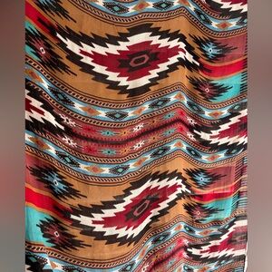 THEODORA & CALLUM NEW Geometric Tribal Print Blanket Scarf Shawl Wrap Turquoise